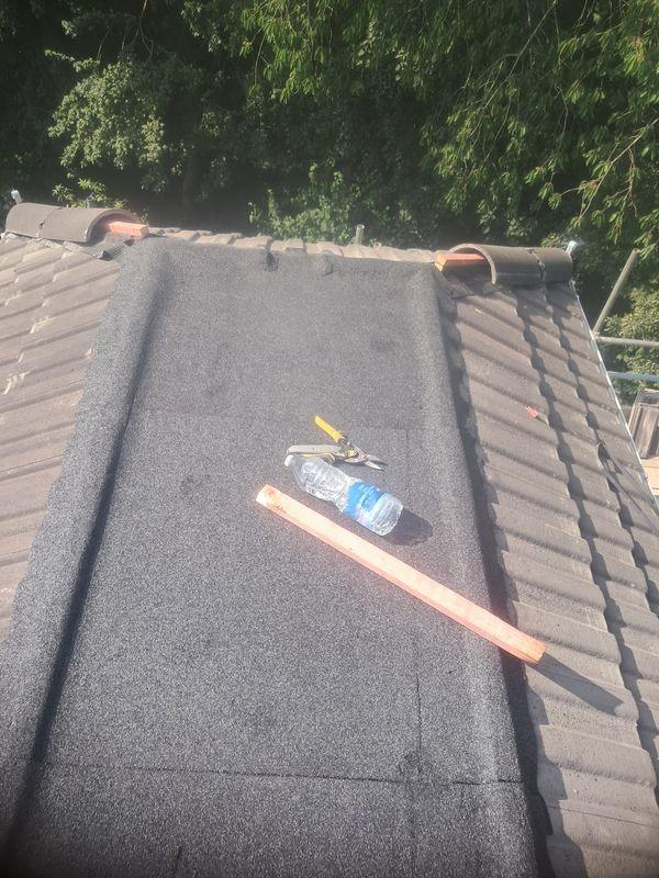 New felt flat roof