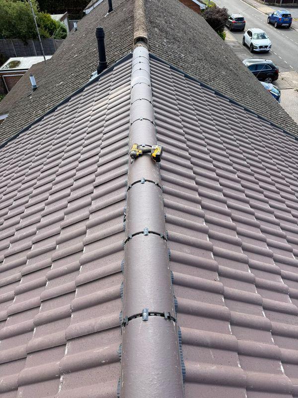 Finished ridge by 247 Roofing